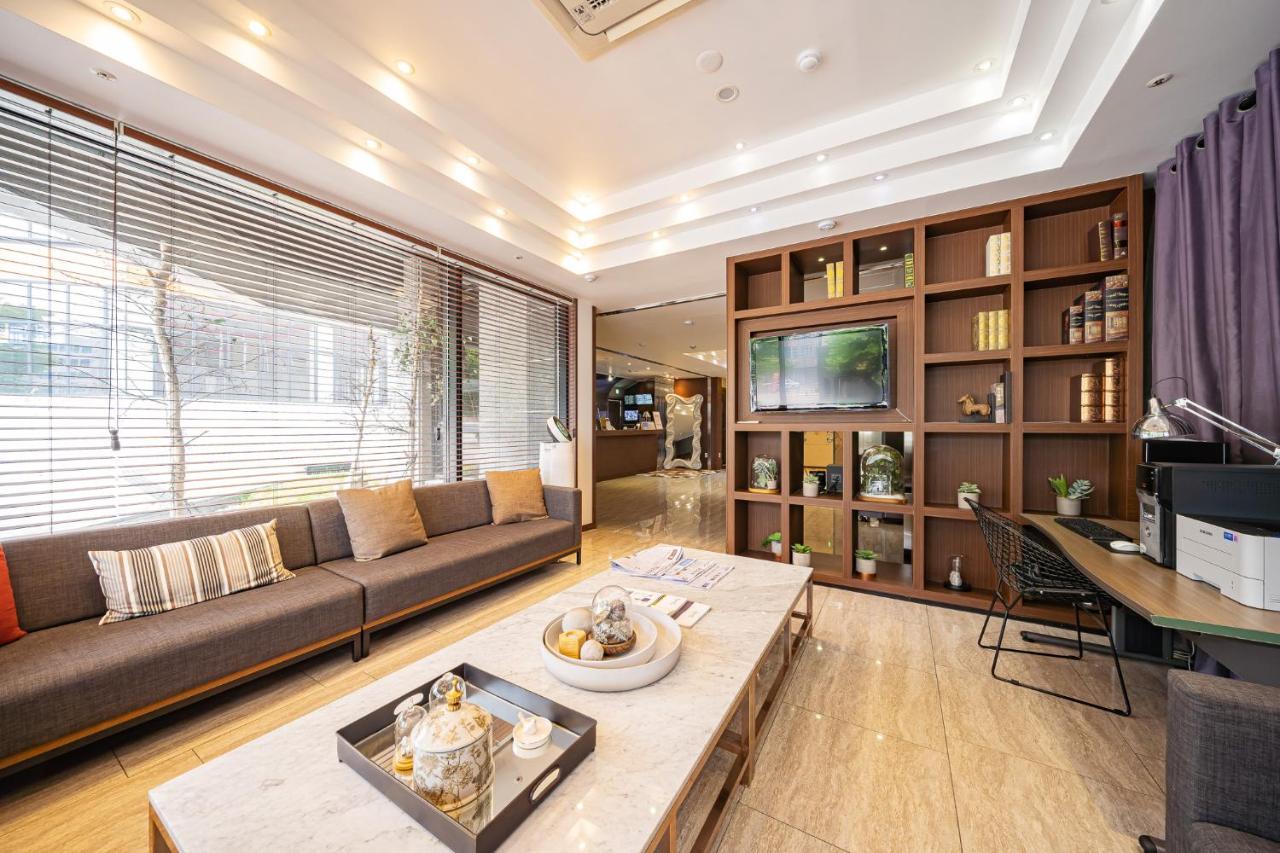 Benikea Hotel Bizinn Wonju Bagian luar foto