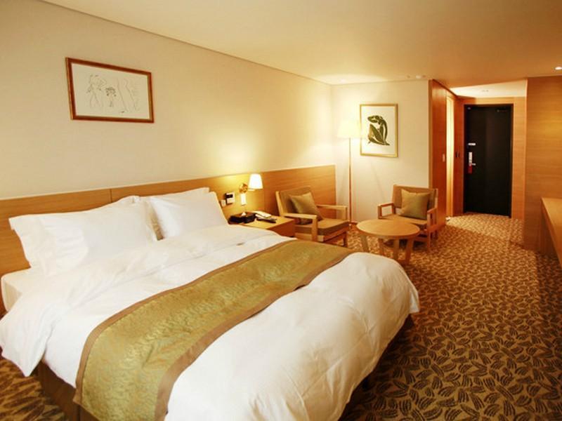 Benikea Hotel Bizinn Wonju Bagian luar foto