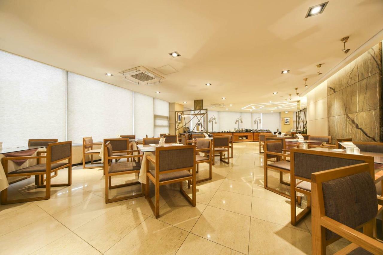 Benikea Hotel Bizinn Wonju Bagian luar foto